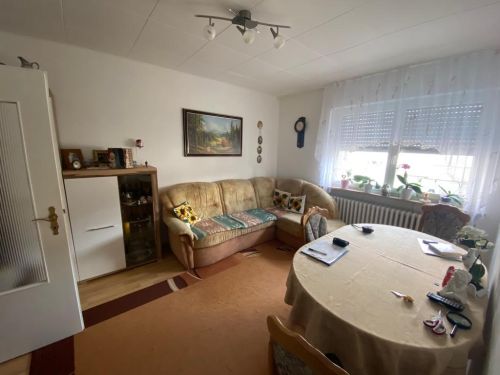 Gepflegte 2-Zimmer-Mietwohnung + Küche in 97490 Poppenhausen (ID 1510) zwischen Schweinfurt und Würzburg - Foto 1